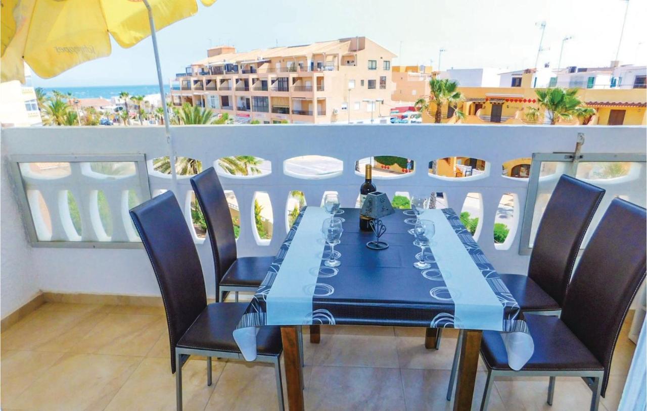 Cozy Apartment In Torrevieja-La Mata With Kitchen Exterior foto